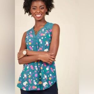 ModCloth Girl about Easton sleeveless tunic blouse. Sz medium